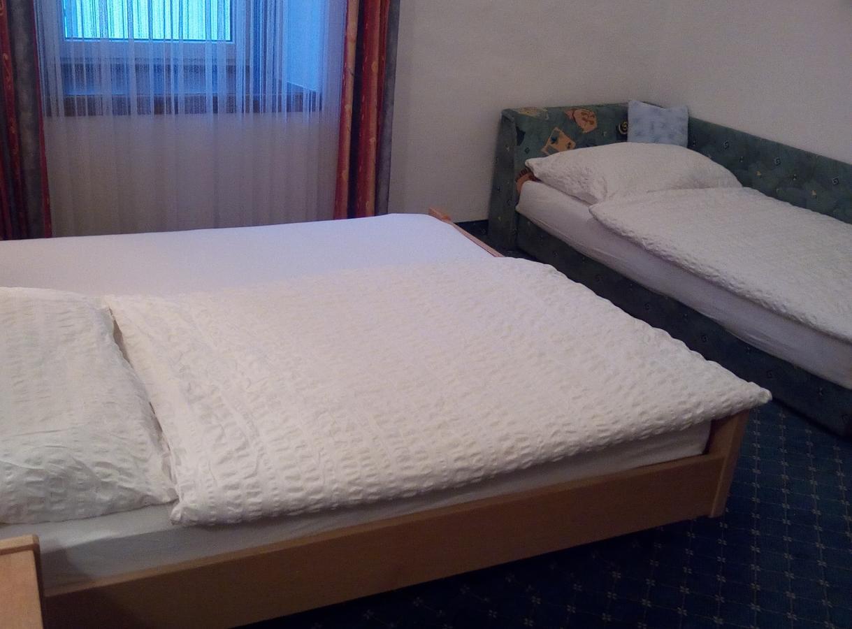 Hotel Zum Goldenen Hirschen Göstling an der Ybbs Eksteriør bilde